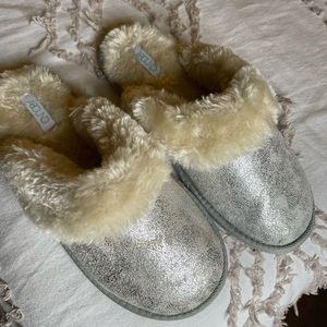 Shimmery slippers